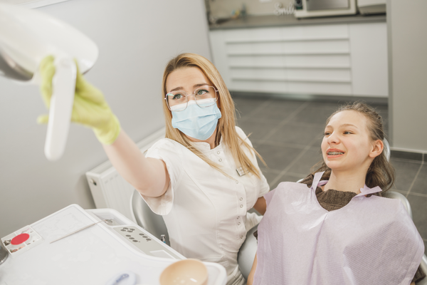 dental hygenist