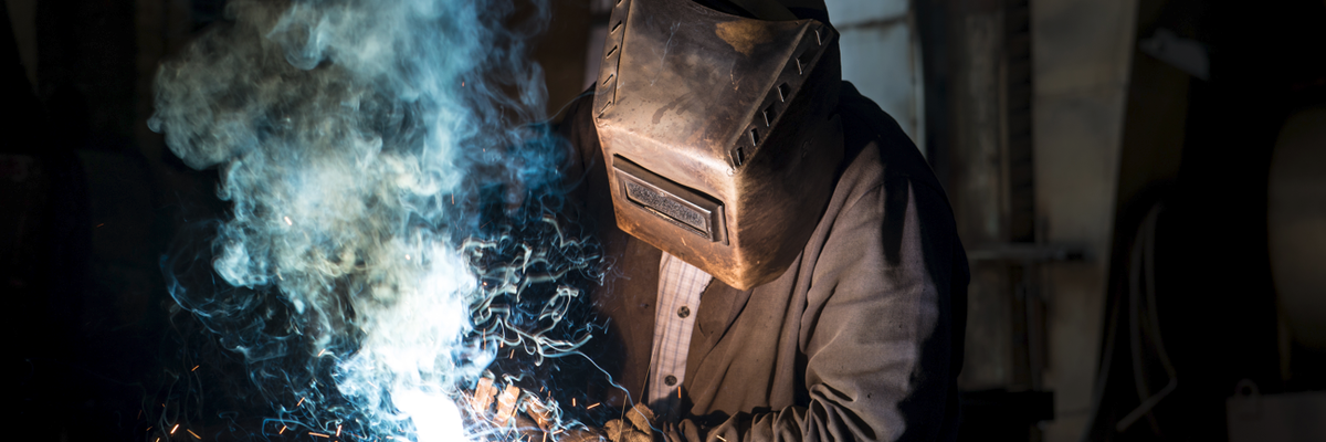 welding student